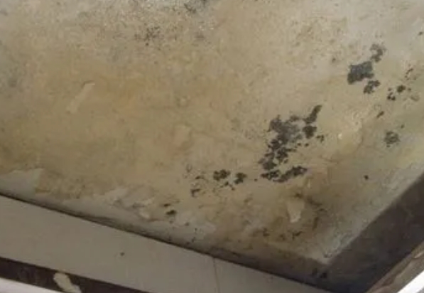 获嘉阳台漏水维修公司分享下获嘉卫生间渗水维修需要注意哪些问题。